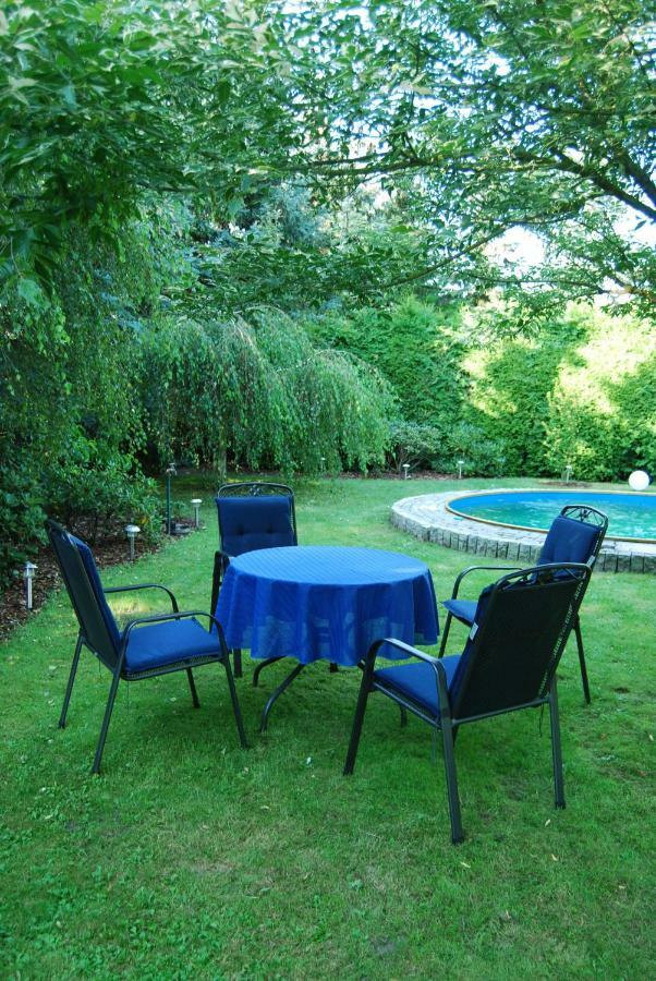 Ferienwohnung Aronia Warlow Luaran gambar
